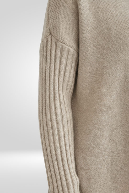 LIV | ELEGANT LONG TURTLENECK